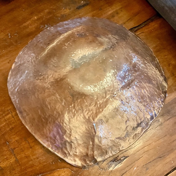 Unique Hand Blown Glass Serving Bowl - Picture 8 of 9